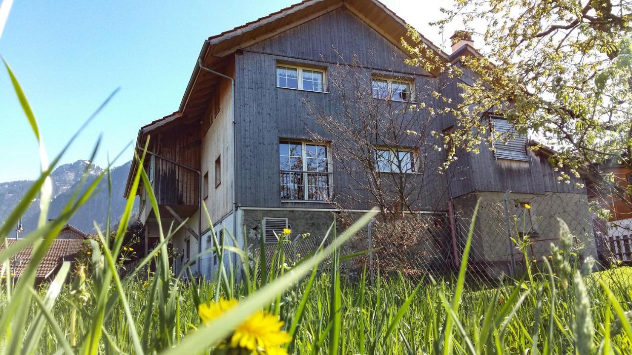 Swiss Holiday House Wilderswil Exterior photo